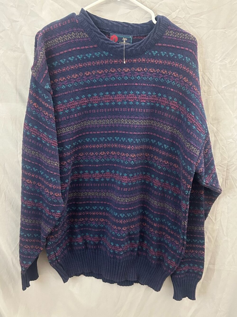 Vintage Men's Isle of Cotton Sweater Navy Blue Size Large Made in USA